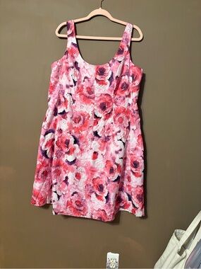 Pappagallo Pink Floral Sleeveless Scoop Neck